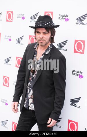 Gaz Coombes arrive aux Q Awards 2018 au Roundhouse, Camden, Londres. Date de la photo: Mercredi 17 octobre 2018. Le crédit photo devrait se lire: David Jensen Banque D'Images