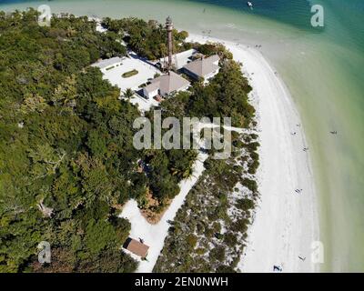 SANIBEL, FLORIDE -29 JANVIER 2020 - vue aérienne du phare de l'île de Sanibel (lumière de point Ybel) dans le comté de Lee, Floride. Banque D'Images