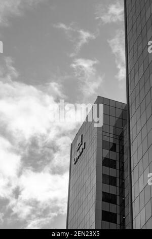 Photographie en noir et blanc du CHUM, traduite en Centre de santé de l'Université de Montréal Banque D'Images