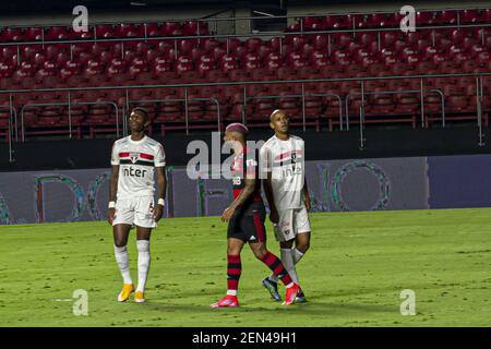 Sao Paulo, Sao Paulo, Brésil. 25 février 2021. (SPO) Ligue brésilienne de football de la 1ère Division: Sao Paulo contre Flamengo. 25 février 2021, Sao Paulo, Brésil: Match de football entre Sao Paulo et Flamengo, valable pour le 38e tour de la Ligue brésilienne de football de 1ère Division au stade Morumbi à Sao Paulo.Credit: Leco Viana/Thenews2 Credit: Leco Viana/TheNEWS2/ZUMA Wire/Alamy Live News Banque D'Images