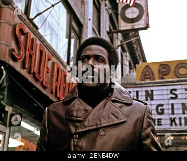 Année de l'arbre : 1971 États-Unis Directeur : Gordon Parks Richard Roundtree Banque D'Images