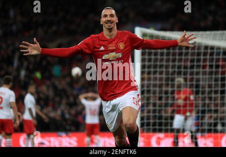 Photo du dossier datée du 26-02-2017 de Zlatan Ibrahimovic de Manchester United. Date de publication : vendredi 26 février 2021. Banque D'Images