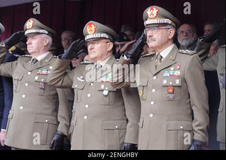 Armée de talien, officiers supérieurs lors d'une cérémonie militaire Banque D'Images