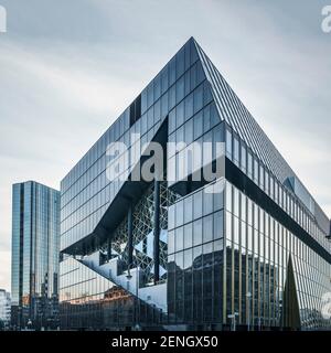 Neubau Axel-Springer Verlagshaus, Architekt Rem Koolhaas, Buero „Office for Metropolitan Architecture“ (OMA) , Aussenaufnahme , Berlin Banque D'Images