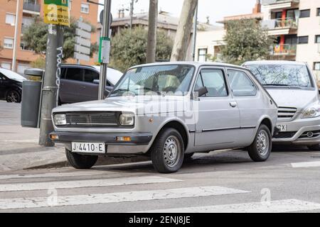 SABADELL, ESPAGNE-9 FÉVRIER 2021 : 1977-1982 SIÈGES 127 900/CL (deuxième série) Banque D'Images