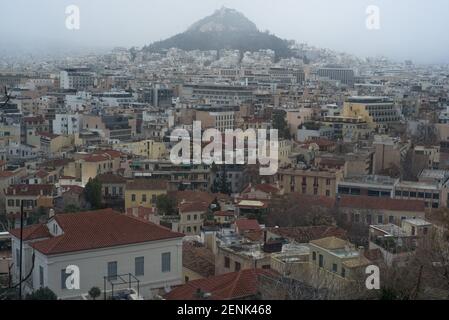 Pierre Berthuel / le Pictorium - neige sur Athènes - 15/02/2021 - Grèce / Attique / Athènes - le grec la capitale connaît une vague de froid et une Banque D'Images