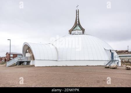 Extérieur de l'édifice de couleur, Iqaluit, Nunavit, Île de Baffin Banque D'Images