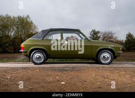 Austin Allegro prototype convertible, British soft top classique qui n'a jamais fait la production Banque D'Images
