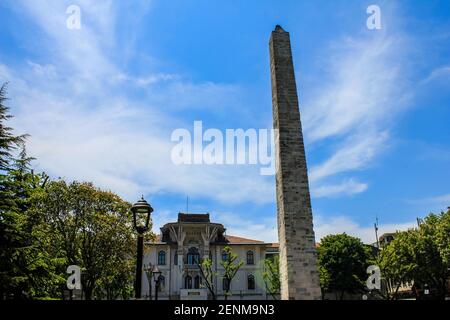 Istanbul, Turquie - 16 mai 2013 : vue de l'Obélisque de Theodosius le jour du Soleil Banque D'Images