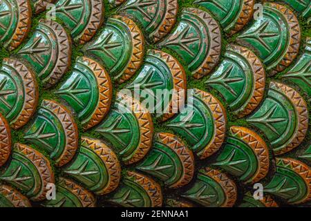 Détail des écailles du Dragon à l'escalier du Dragon jusqu'à Wat Phra This Doi Suthep à Chiang Mai, Thaïlande. Banque D'Images