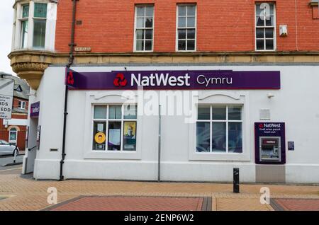 Rhyl, Denbighshire; Royaume-Uni: 21 févr. 2021: La branche Rhyl de la NAT West Bank est située sur Queen Street. Banque D'Images