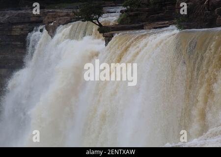 Belle chute d'eau de chitrakoot de chhatishgarh meilleure chute d'eau de chitrakoot de l'inde place du tourisme Banque D'Images