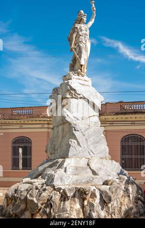 La Statue de la liberté ou Lady Liberty de Remedios est une réplique unique à Cuba. La copie est construit en marbre de la carrière de Carrare, en Italie Banque D'Images