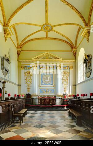 Vue intérieure de l'église Sainte Marie à Bruton, Somerset, Royaume-Uni. Banque D'Images
