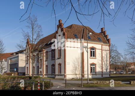 Celle est une vieille ville de Basse-Saxe. De nombreux anciens bâtiments sont modernisés et utilisés comme bureaux, magasins ou maisons. Banque D'Images