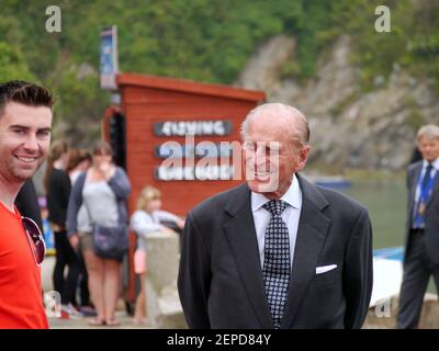 Newquay, Cornwall, Angleterre, 1er juillet 2014. HRH Philip Duke d'Édimbourg ouvre une nouvelle installation de club d'aviron Newquay Harbour, crédit : Robert Taylor/Alay Li Banque D'Images