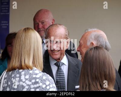 Newquay, Cornwall, Angleterre, 1er juillet 2014. HRH Philip Duke d'Édimbourg ouvre une nouvelle installation de club d'aviron Newquay Harbour, crédit : Robert Taylor/Alay Li Banque D'Images