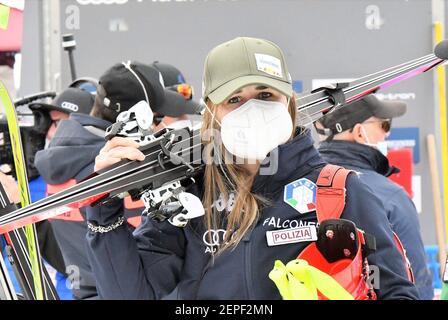 La Volata, Val di Fassa, Italie, 27 février 2021, Laura Pirovano (15 ITA) pendant la coupe du monde de ski AUDI FIS 2021 Val di Fassa - Downhill Women, ski alpin - photo Lorena Bonapace / LM Banque D'Images