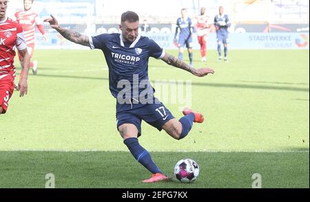 Firo: 02/27/2021 Soccer: Soccer: 2ème saison Bundesliga 2020/21 VfL Bochum - Wurzburg, Kickers Wurzburg, Wuerzburg Danny Blum, pousses, que, objectif, à, 2: 0 | utilisation dans le monde entier Banque D'Images