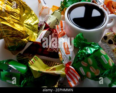 Emballage de bonbons ROSHEN. ROSHEN Confectionery Corporation est un groupe ukrainien de fabrication de confiseries de premier plan. Banque D'Images