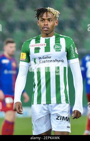 02/27/2021, Saint-Gall, Kybunpark, Soccer Super League: FC St.Gall 1879 - FC Basel 1893, # 7 Chukwubuike Adamu (St. Gallen) (Suisse/Allemagne/Autriche/Croatie) crédit: SPP Sport presse photo. /Alamy Live News Banque D'Images