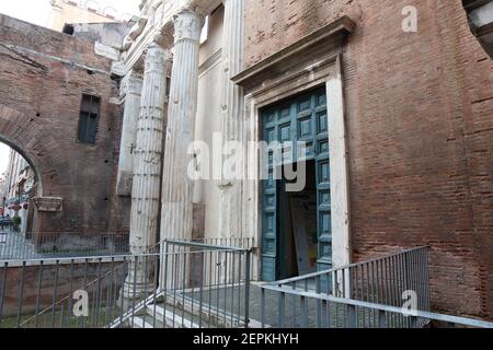 Chiesa di Sant'Angelo à Pescheria, Rome Banque D'Images