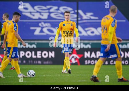 BRUGES, BELGIQUE - FÉVRIER 27 : Daan Heymans de Waasland Beveren pendant le match Pro League entre cercle Brugge et Waasland Beveren à Jan Breydels Banque D'Images