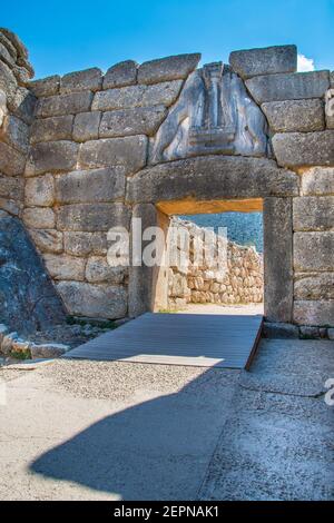 Porte du Lion, l'entrée principale de la citadelle de Mycenae. Site archéologique de Mycenae en Péloponnèse Grèce Banque D'Images