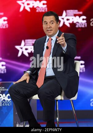 Orlando, États-Unis. 27 février 2021. Devin Nunes (R-CA) parle à la Conférence d'action politique conservatrice de 2021 à l'hôtel Hyatt Regency. L'ancien président américain Donald Trump devrait prendre la parole le dernier jour de la conférence. Crédit : SOPA Images Limited/Alamy Live News Banque D'Images