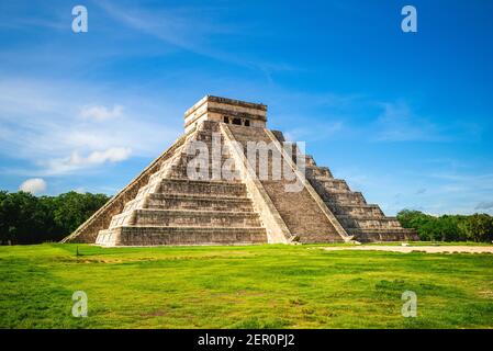 El Castillo, Temple de Kukulcan, Chichen Itza, Mexique Banque D'Images