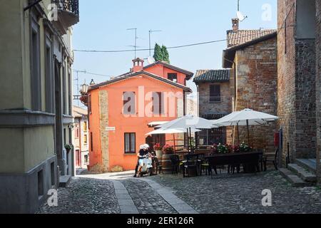 Castelll'Arquato, Italie - 24 juin 2017:Détails de la ville médiévale dans la province de Piacenza, Émilie-Romagne Banque D'Images