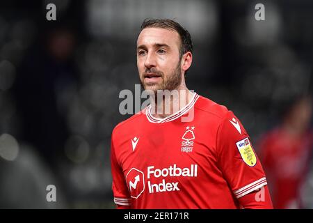 DERBY, ANGLETERRE. 26 FÉVRIER Glenn Murray (25) de la forêt de Nottingham lors du match de championnat Sky Bet entre le comté de Derby et la forêt de Nottingham au Pride Park, Derby le vendredi 26 février 2021. (Credit: Jon Hobley | MI News) Credit: MI News & Sport /Alay Live News Banque D'Images