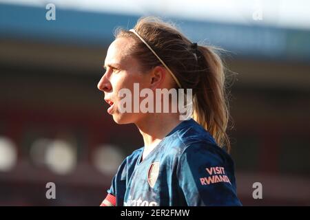 Walsall, Royaume-Uni. 28 février 2021. Jordan Nobbs (#8 Arsenal) en action (gros plan) lors du match de la Super League FA Womens entre Aston Villa et Arsenal au stade Banks de Walsall, en Angleterre. Crédit: SPP Sport presse photo. /Alamy Live News Banque D'Images