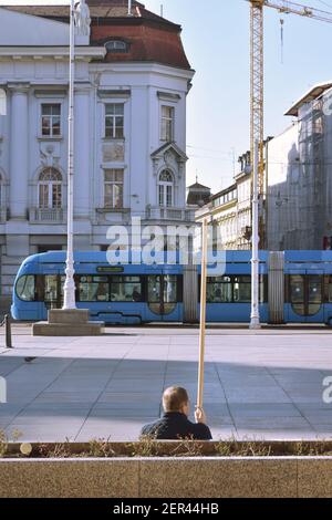 Scène de rue de la place Ban Josip Jelacic à Zagreb, Croatie Banque D'Images