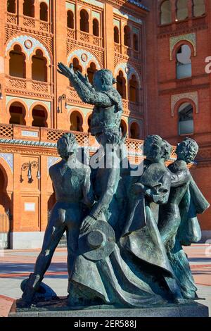 Antonio Bienvenida bullfighter sculpture, Madrid, Espagne Banque D'Images