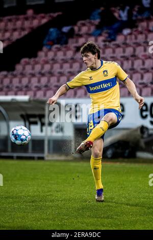 Herning, Danemark. 28 février 2021. Peter Bjur (29) de Broendby SI on le voit pendant le match 3F Superliga entre le FC Midtjylland et le Broendby SI au MCH Arena à Herning. (Crédit photo : Gonzales photo/Alamy Live News Banque D'Images