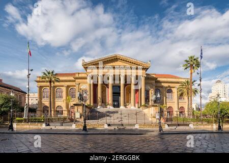 Teatro Massimo de Palerme, Sicile Banque D'Images