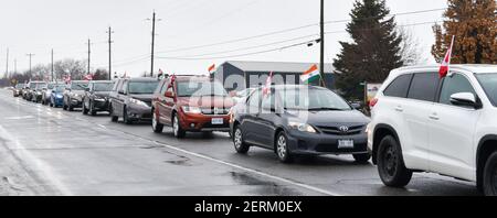 Brampton, ONTARIO/CANADA - 28e dimanche 2021 février : la diaspora indienne au Canada organise un rassemblement de Tiranga pour renforcer les liens entre l'Inde et le Canada à un moment où l'Inde aide le Canada avec les vaccins #COVID19 à Brampton, Canada. Banque D'Images