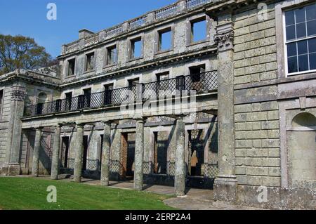 La coquille d'Appuldurcombe, autrefois la plus belle maison de l'île de Wight et encore un exemple important de l'architecture baroque anglaise: La 1701 sout Banque D'Images