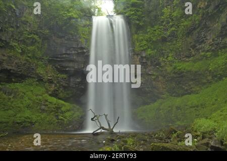 Henrhyd Falls NP de Brecon Beacons au Pays de Galles LA000458 Banque D'Images