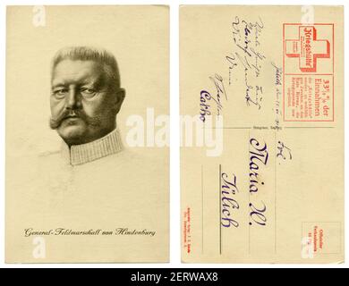 Carte postale historique allemand : Noir et blanc portrait peint de Paul von Hindenburg avec texte : le Maréchal Général. la première guerre mondiale 1914-1918. Allemagne Banque D'Images