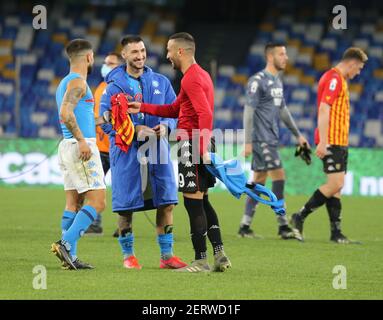 Naples, Campanie, Italie. 28 février 2021. 28/02/2021 Napoli, Stadio Diego Armando Maradona, incontro di calcio valevole per il Campionato di série A 2020/21 tra SSC Napoli vs FC Benevento.in foto: LORENZO IS ROBERTO INSIGNE crédit: Fabio Sasso/ZUMA Wire/Alay Live News Banque D'Images