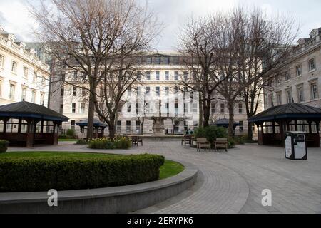 Photo du dossier datée du 14/03/20 de l'hôpital St Bartholomew, Londres, où le duc d'Édimbourg a été transféré pour le traitement d'une infection et pour le test et l'observation d'une maladie cardiaque préexistante. Le duc a été précédemment admis à l'hôpital du roi Édouard VII dans la soirée du mardi 16 février. Date de publication : samedi 14 mars 2020. Voir PA Story ROYAL Philip. Le crédit photo devrait se lire comme suit : Hollie Adams/PA Wire . Date de la photo : lundi 1er mars 2021. Banque D'Images