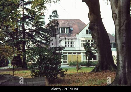 1979 Nottingham University Campus Nottingham England - anciennement le Nottingham University Club puis le Hemsley Staff Club et est maintenant un lieu contemporain élégant transformé par l'université d'une maison privée, propriété de William Sydney Hemsley en 1904, à un club en 1954 avant de subir de vastes travaux de rénovation et d'ouverture au public en 2006. C'est maintenant un bar, un café et un restaurant tout aussi sensationnel. Campus de l'Université de nottingham Université de Nottingham Angleterre GB Royaume-Uni Europe Banque D'Images