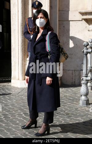 Rome, Italie. 1er mars 2021. Indessecretaire de l'instruction Barbara Floridia arrive au Palazzo Chigi pour la cérémonie d'assermentation des vice-ministres et des représentants du nouveau gouvernement. Rome (Italie), 1er mars 2021 photo Samantha Zucchi Insidefoto crédit: Insidefoto srl/Alay Live News Banque D'Images