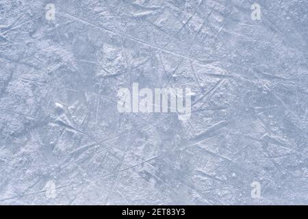 Gros plan de la texture de la glace sur la patinoire extérieure naturelle de Montréal, Canada Banque D'Images