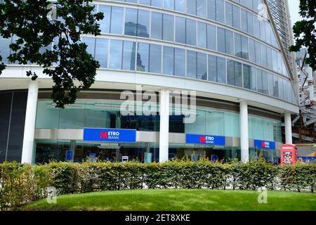 LONDRES - 16 JUILLET 2020 : Moorgate Metro Bank Banque D'Images