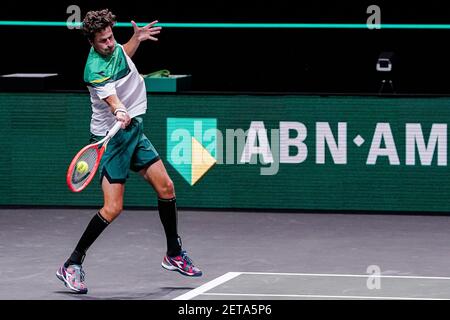 ROTTERDAM, PAYS-BAS - 1ER MARS: Robin Haase des pays-Bas pendant son match contre Andy Murray de Grande-Bretagne pendant le 48e ABN AMRO Worl Banque D'Images