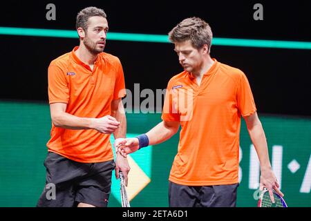 ROTTERDAM, PAYS-BAS - 1ER MARS : Sander Arends des pays-Bas, David PEL des pays-Bas lors du 48e ABN AMRO World tennis Tournament a Banque D'Images