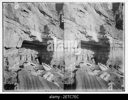 Petra (Wadi Musa). Région d'El-Habiis. Le columbarium. Façade est d'el-Habis Banque D'Images